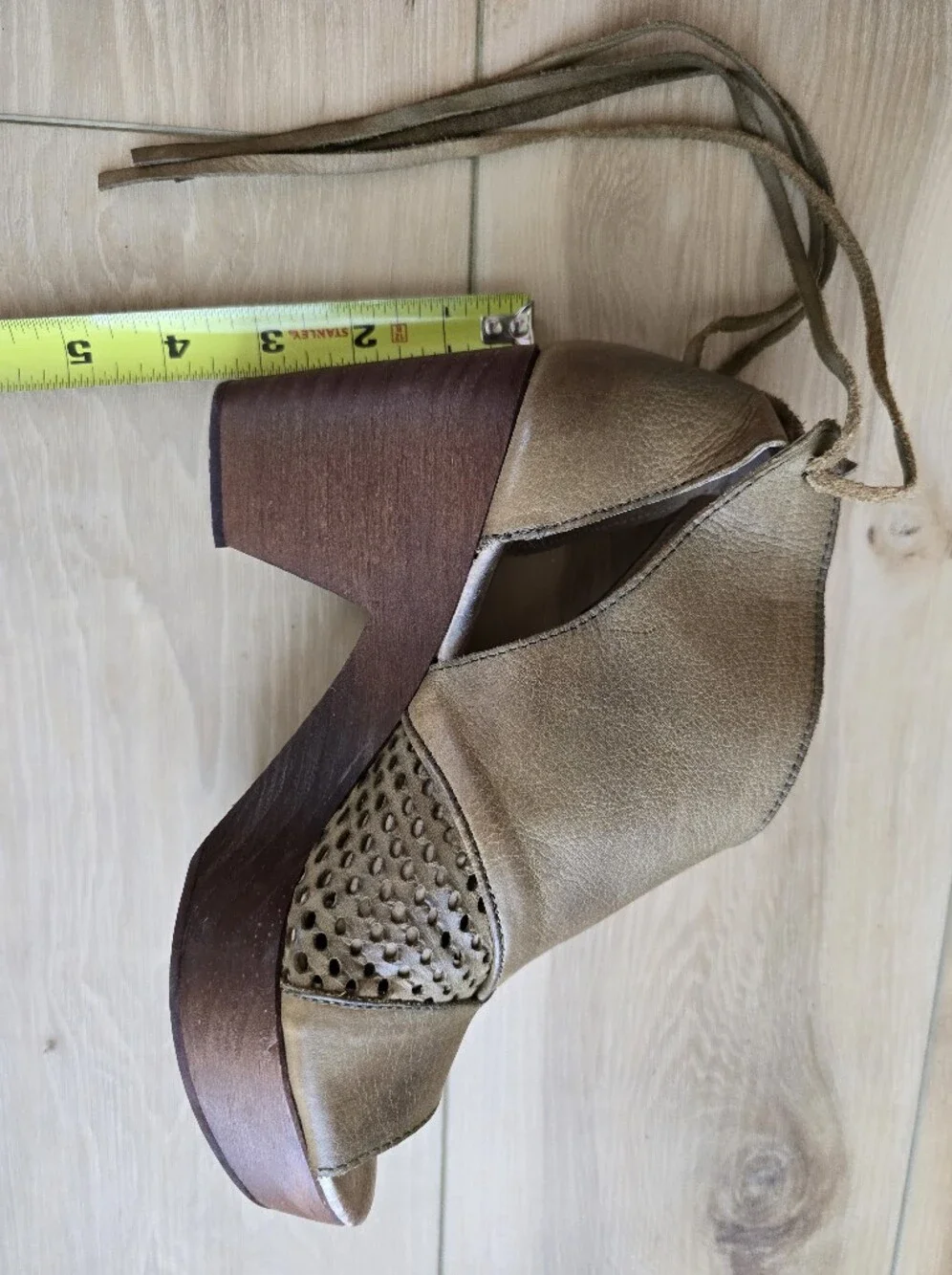 Free People Revolver Open-Toe Wooden Heels Size 36